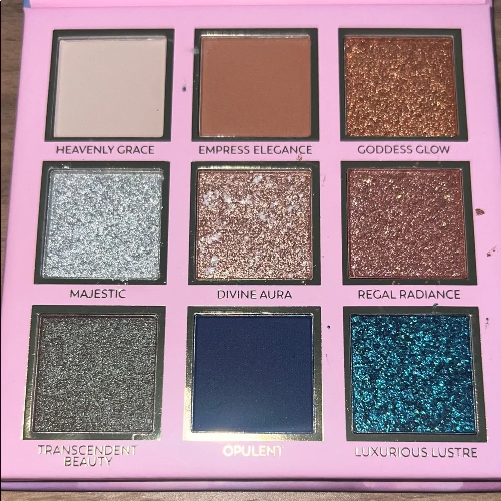 Eloise Beauty discover eloise